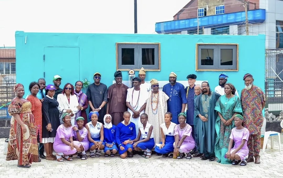 Students, educators, and community leaders at the pilot schools in Ibadan